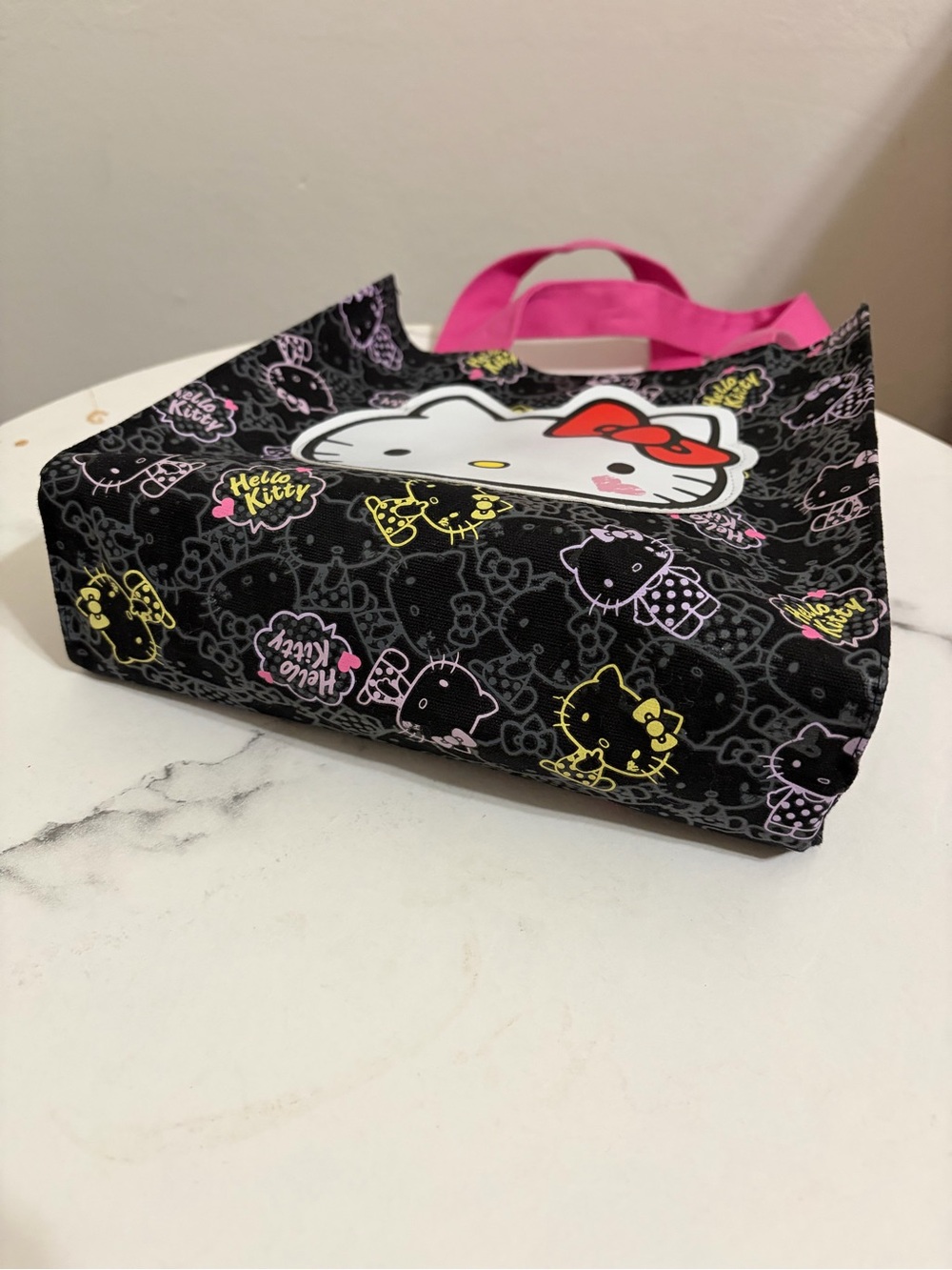 ⛱️ Hello Kitty Canvas Bag - Picture 4 of 6